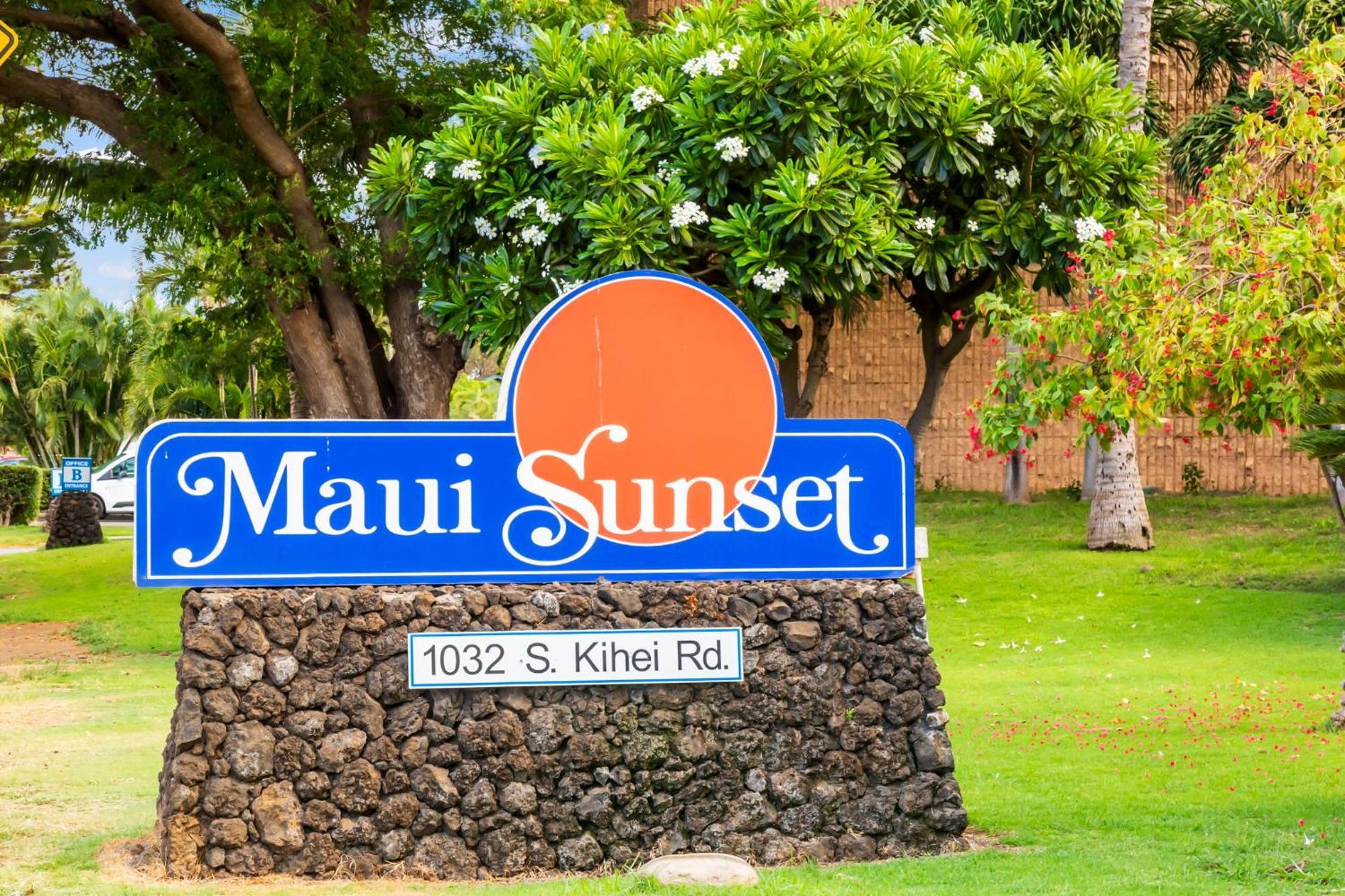 Maui Sunset Aparthotel Kihei Exterior photo